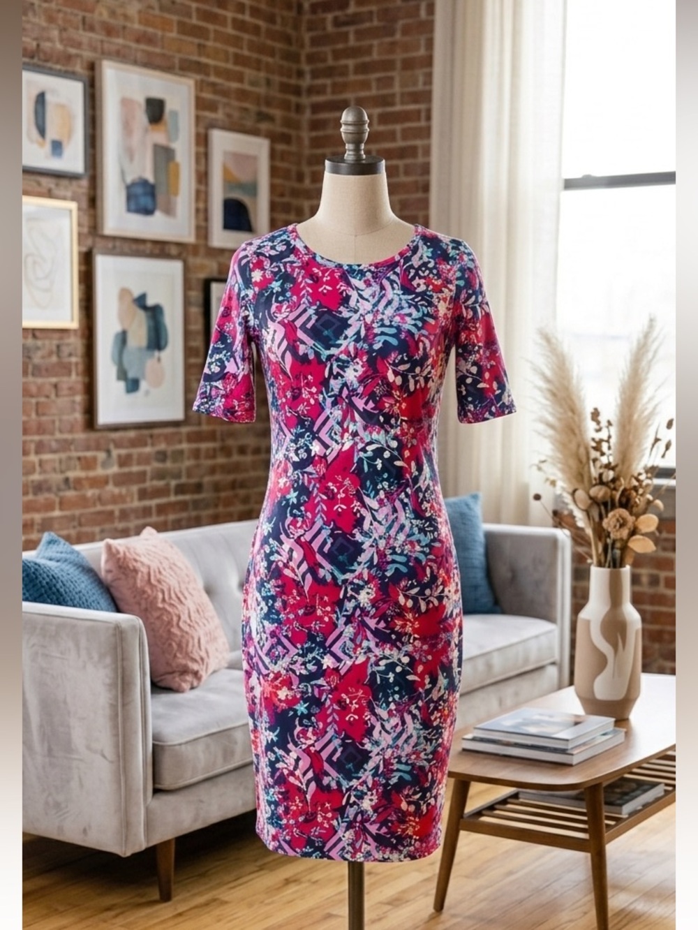 LuLaRoe Vibrant Floral Short Sleeve Dress Pink Black Blue Medium